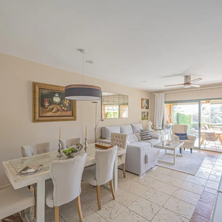 Venta de apartamento en planta baja en Atalaya