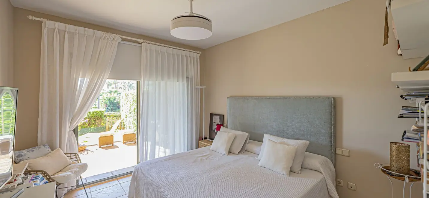 Venta de apartamento en planta baja en Atalaya 3
