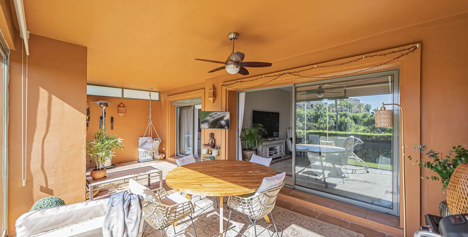 Venta de apartamento en planta baja en Atalaya 13