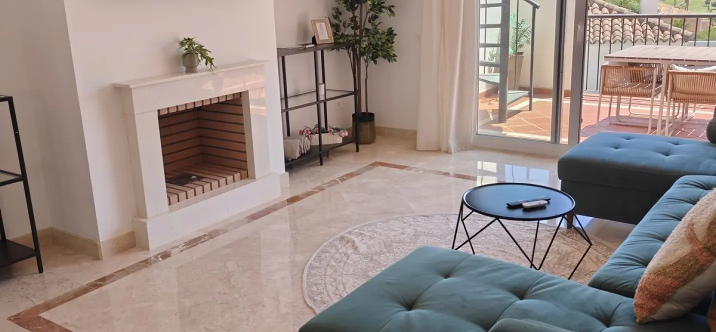 Sale of penthouse in Benahavís 3
