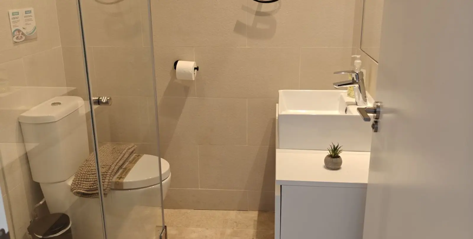 Sale of penthouse in Benahavís 11