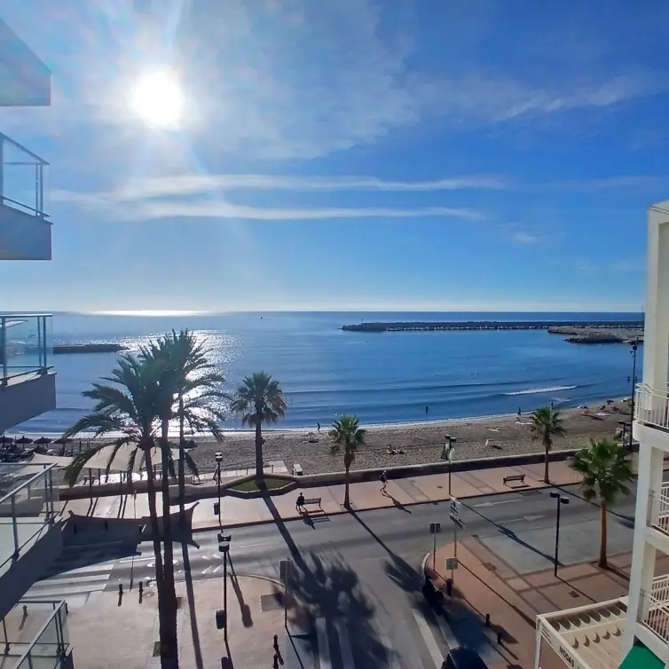 Продажа апартаментов на среднем этаже в Fuengirola