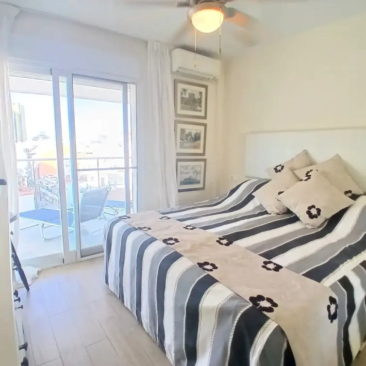 Продажа апартаментов на среднем этаже в Fuengirola