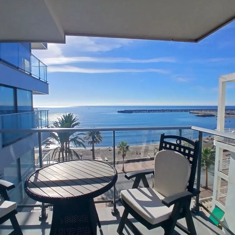 Продажа апартаментов на среднем этаже в Fuengirola