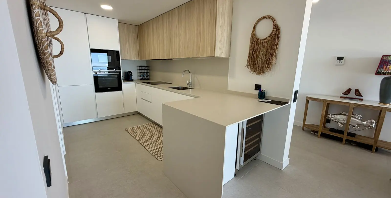 Sale of middle floor apartment in Marbella 5