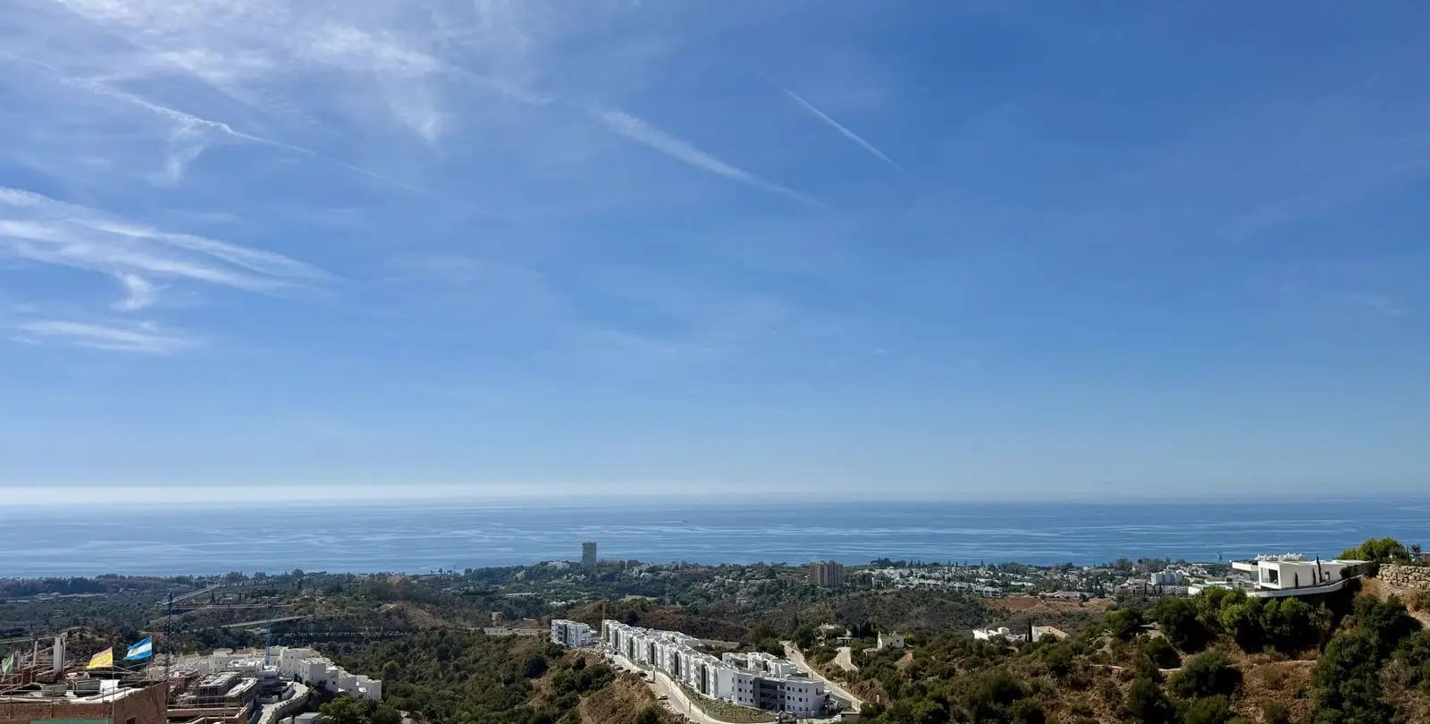 Sale of middle floor apartment in Marbella 33