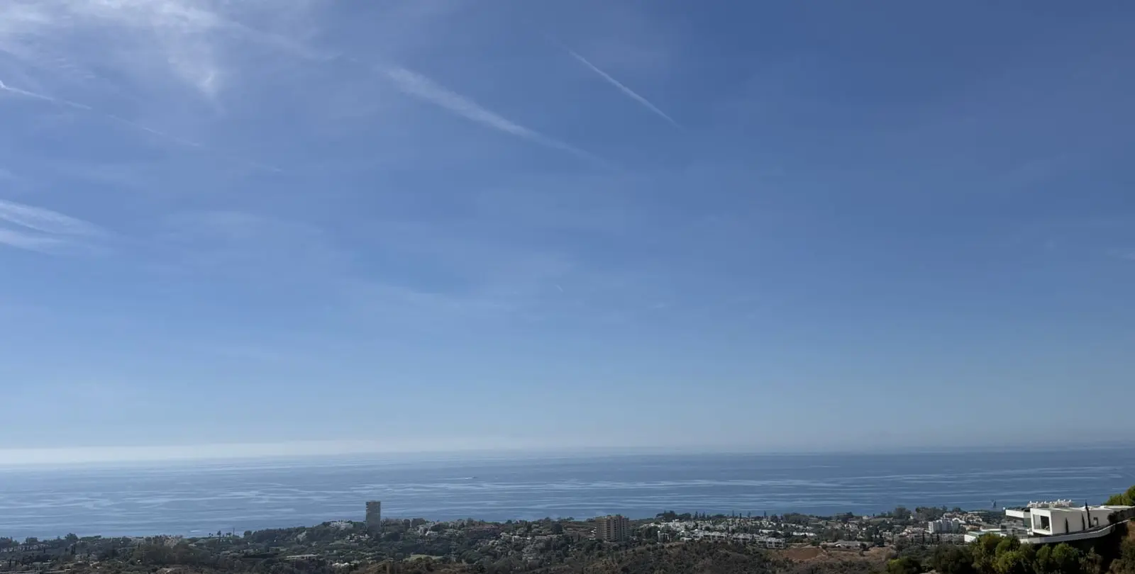Sale of middle floor apartment in Marbella 34
