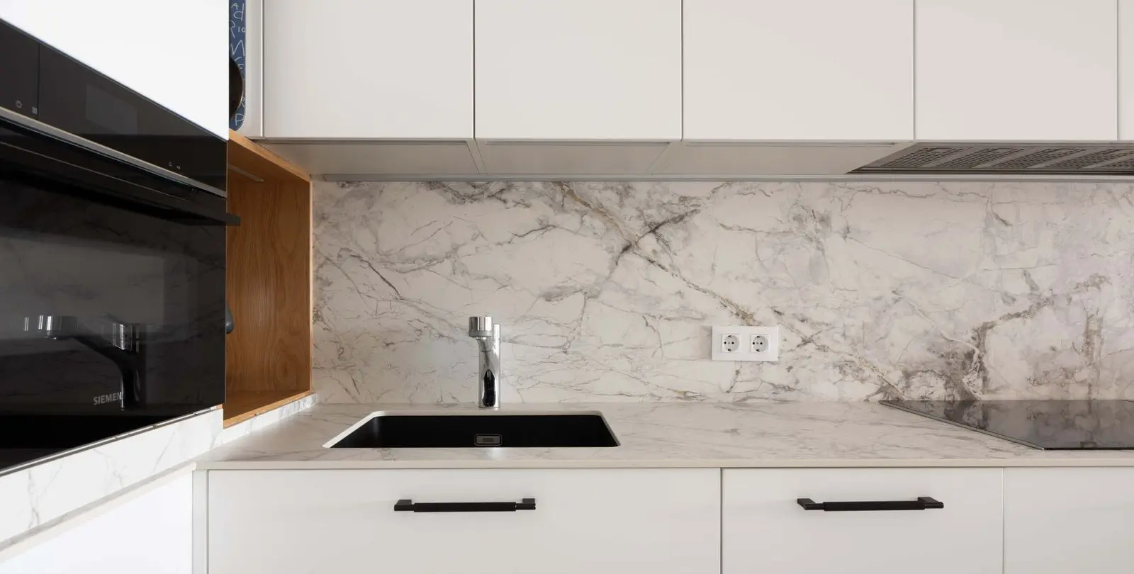 Venta de apartamento en planta media en Calahonda 7