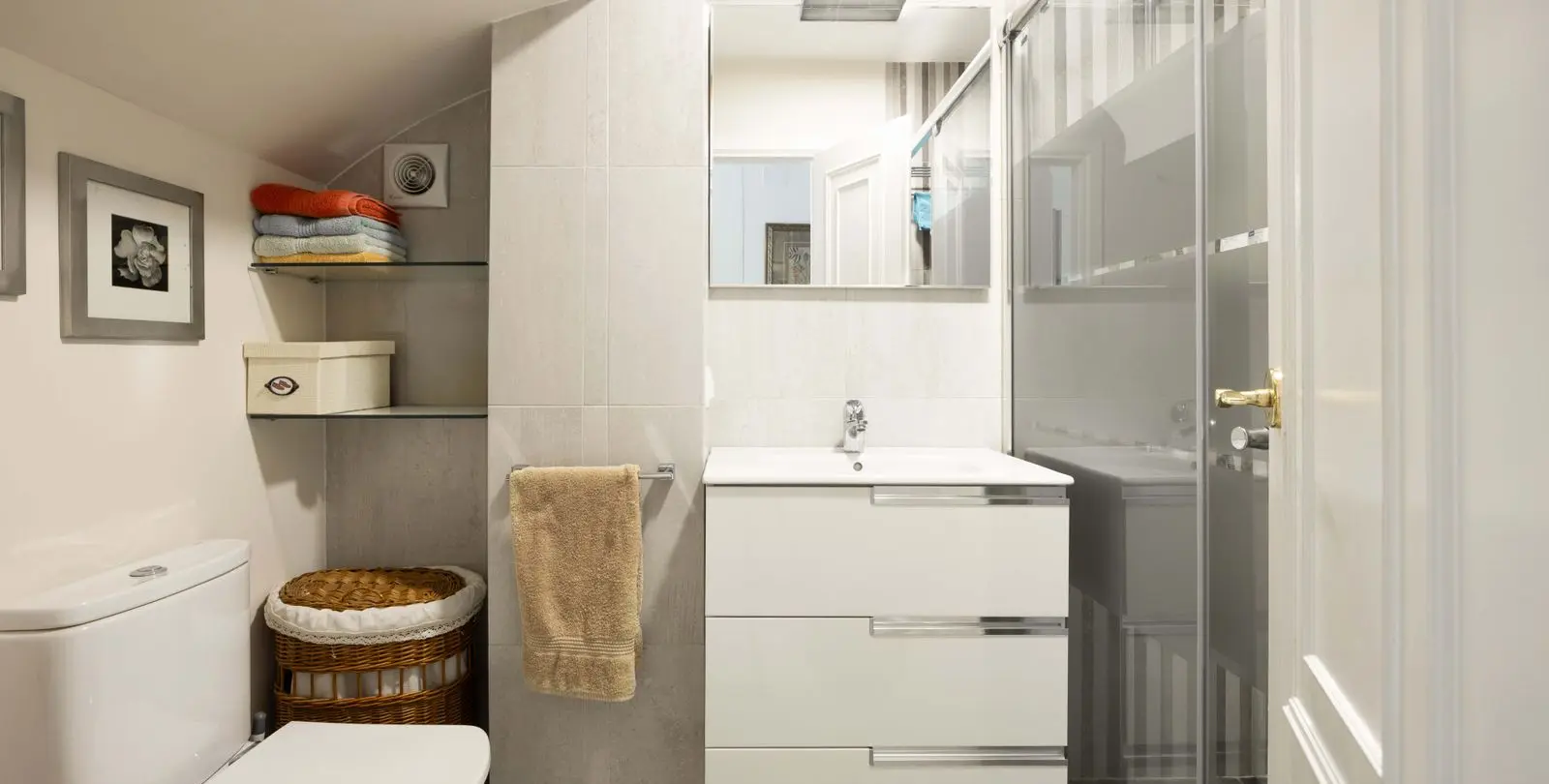 Venta de apartamento en planta media en Calahonda 15