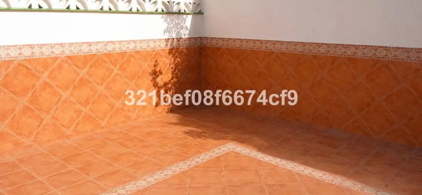 Sale of townhouse in Estepona 4
