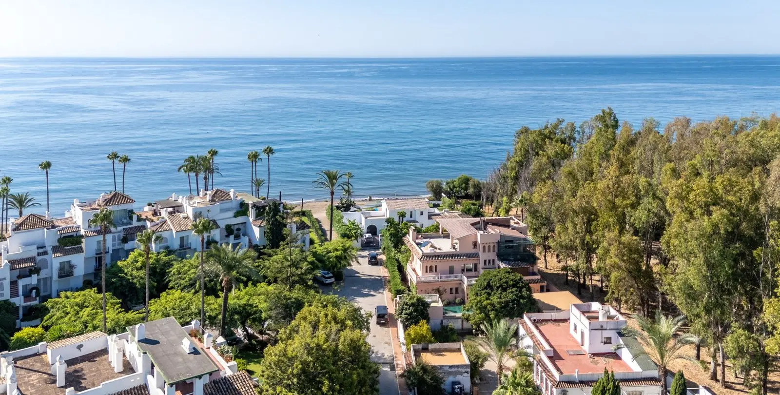 Sale of ground floor apartment in Estepona 20