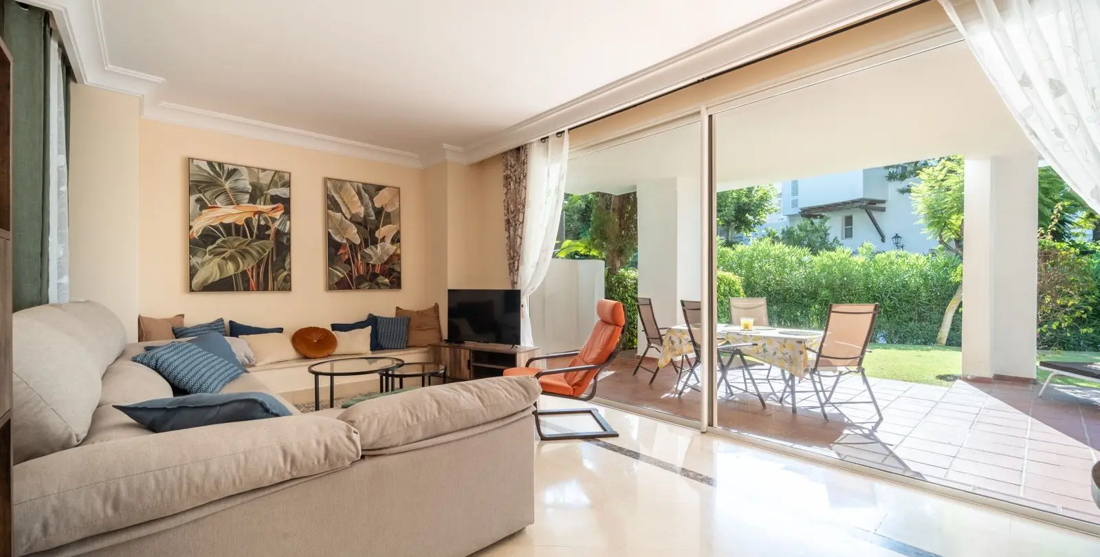 Sale of ground floor apartment in Estepona 31