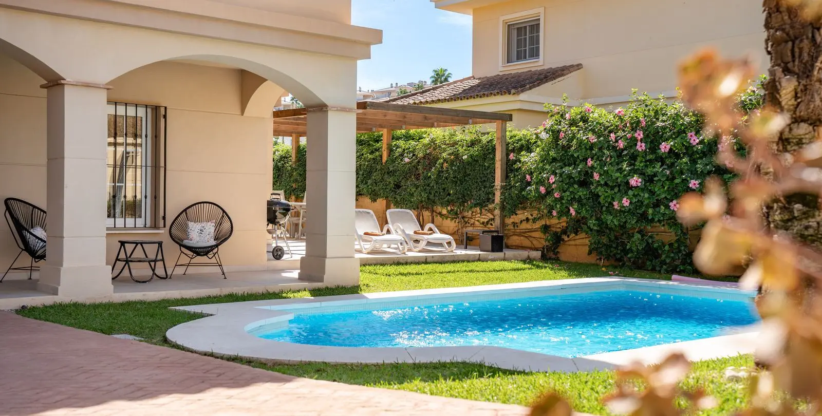 Sale of detached villa in La Cala Hills 2