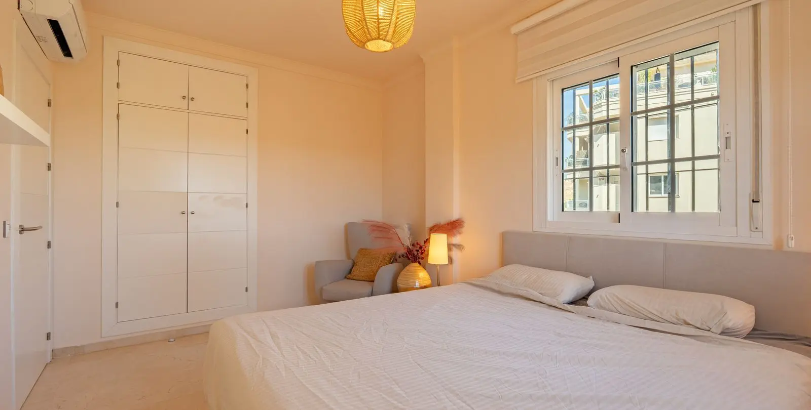 Sale of detached villa in La Cala Hills 34