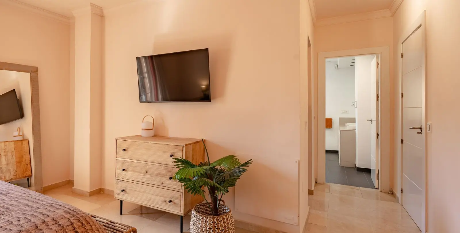Sale of detached villa in La Cala Hills 47