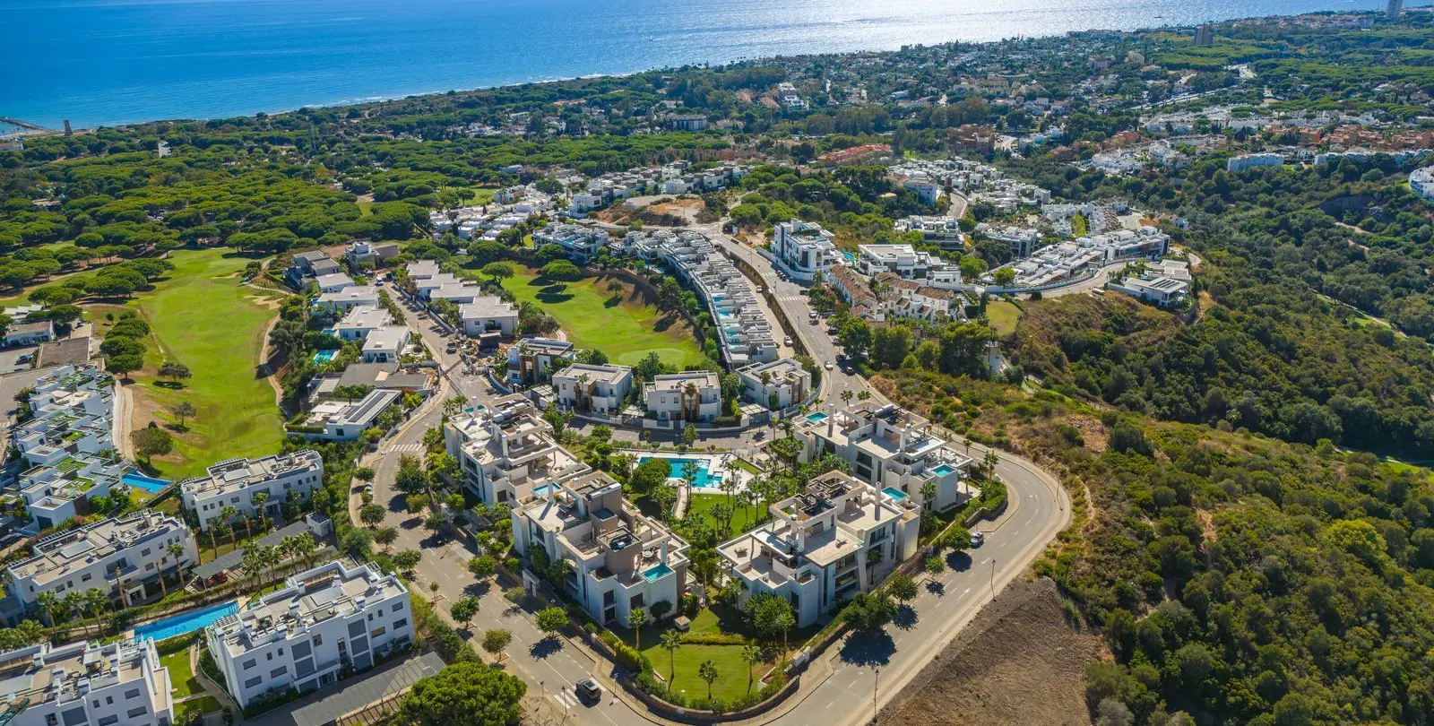 Продажа апартаментов на среднем этаже в Cabopino 39