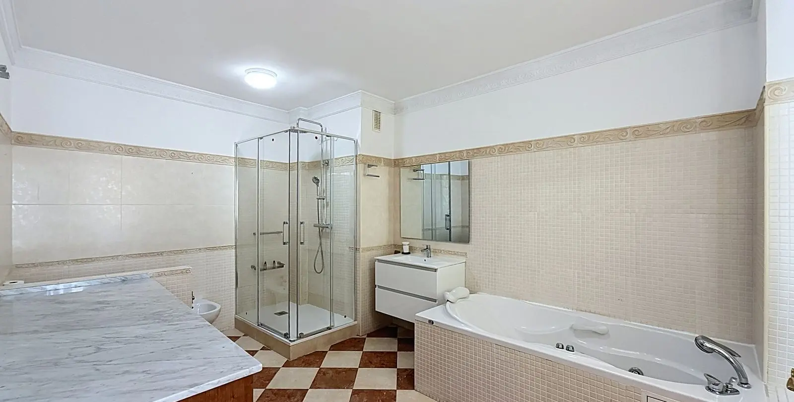 Venta de ático dúplex en Málaga Centro 23