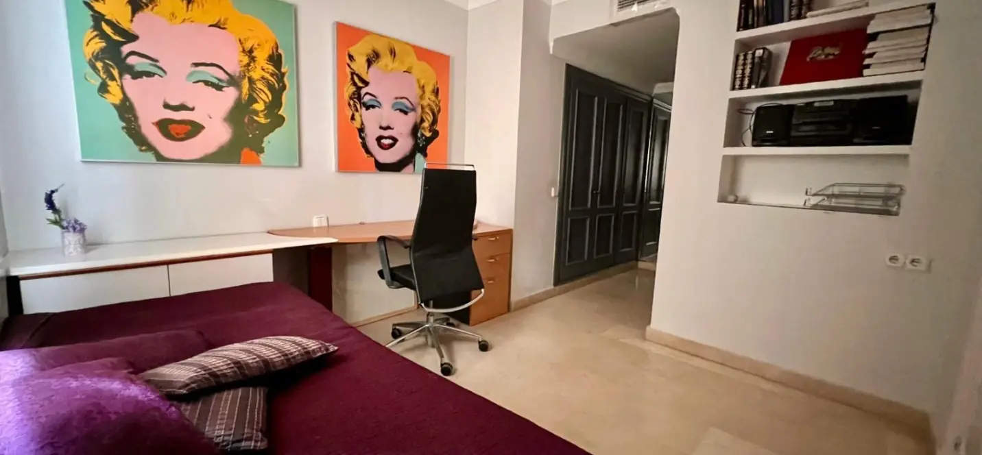 Sale of townhouse in La Quinta 1