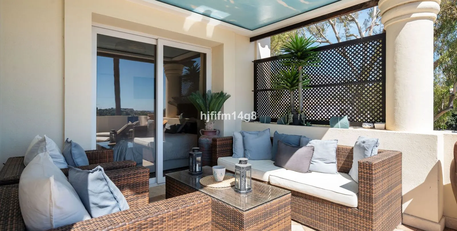 Sale of penthouse in Nueva Andalucía 4