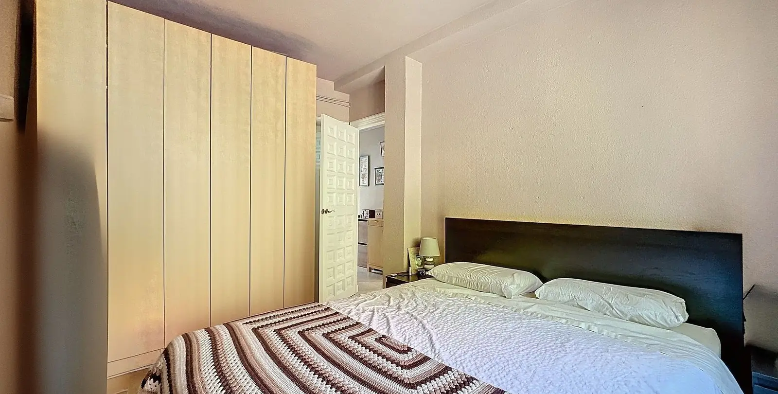 Sale of detached villa in Nueva Andalucía 13