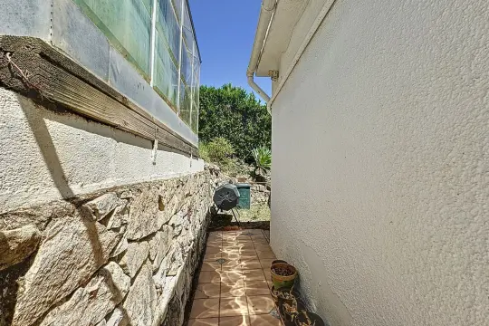 Image 19 thumb