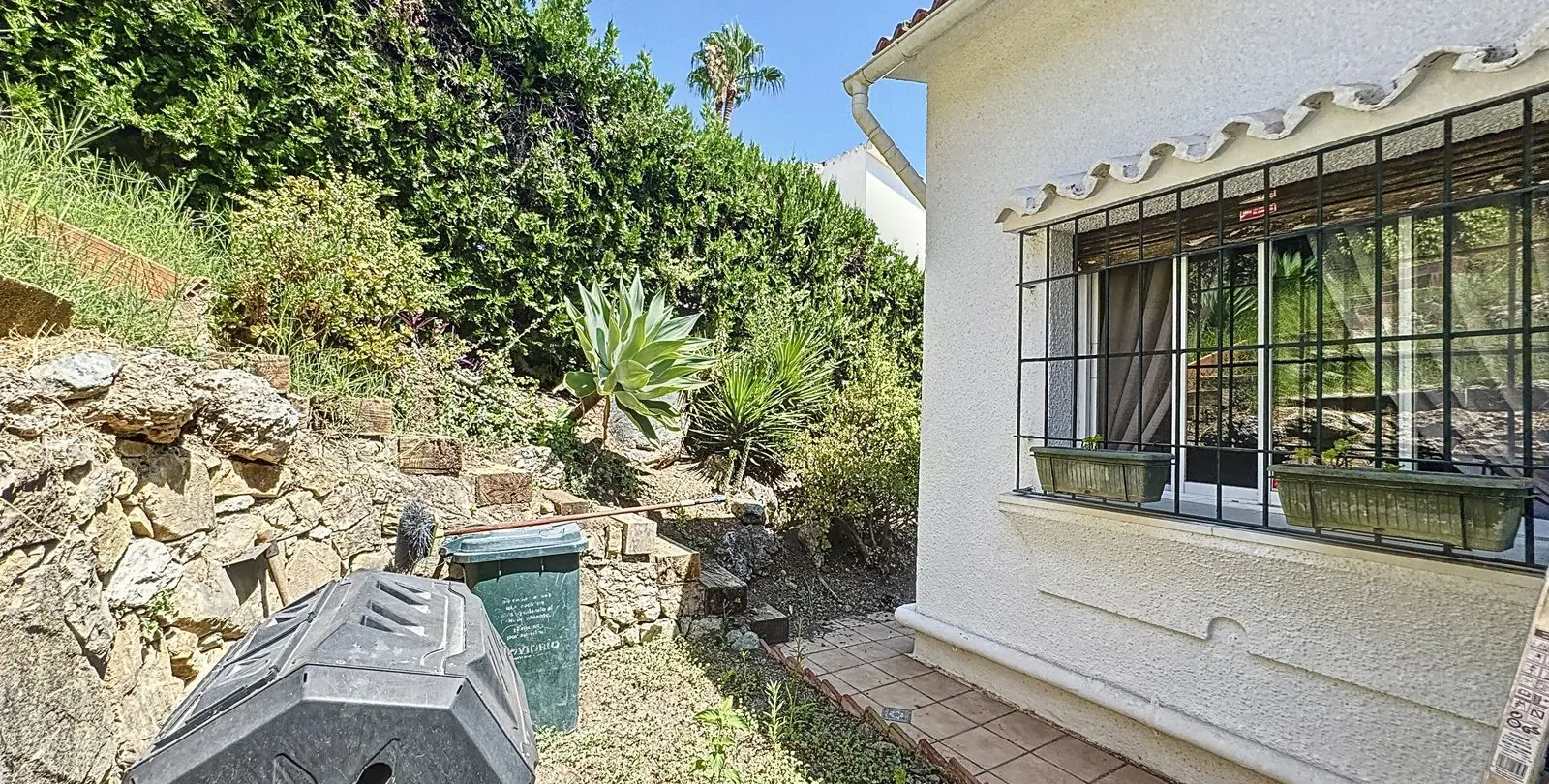 Sale of detached villa in Nueva Andalucía 20