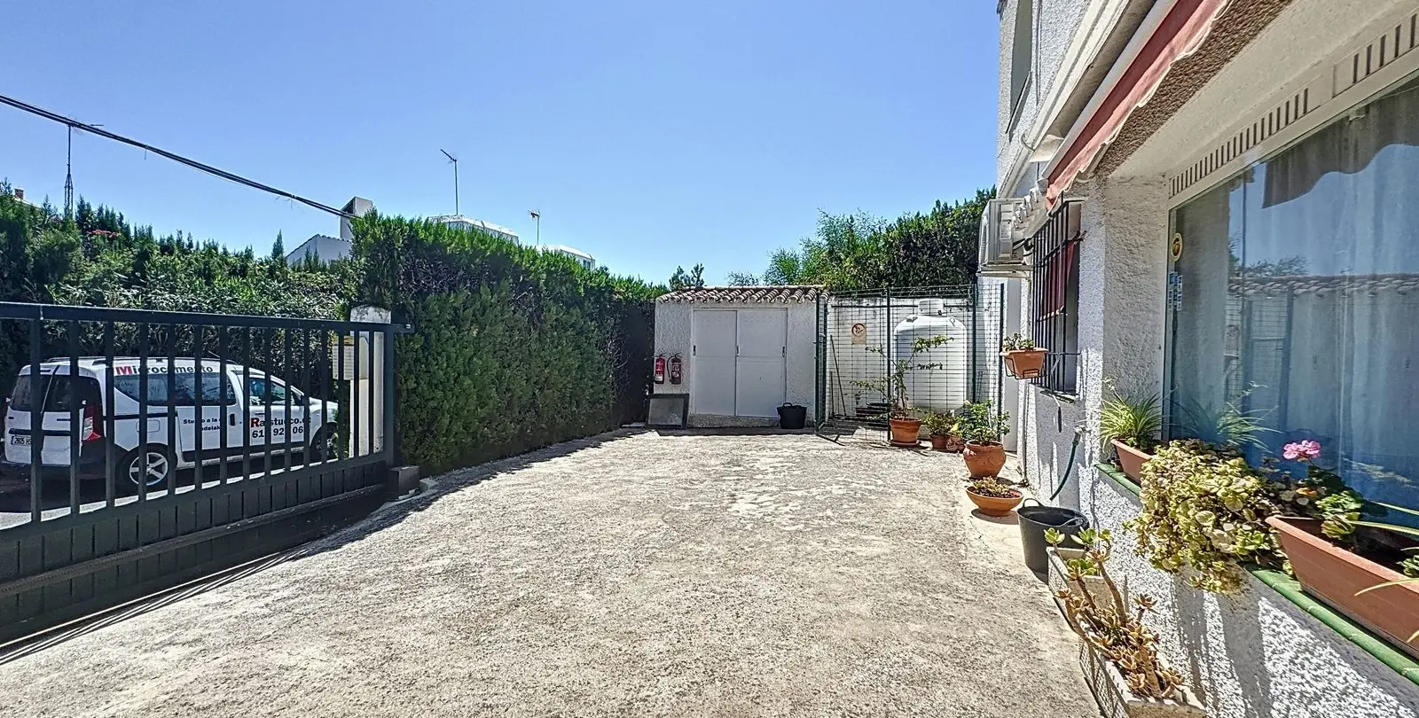 Sale of detached villa in Nueva Andalucía 25