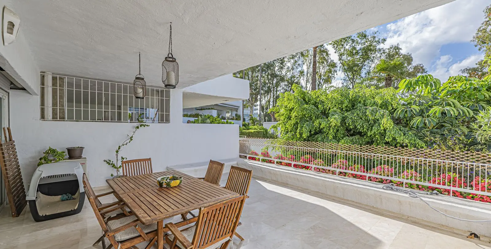 Sale of ground floor apartment in Río Real 4