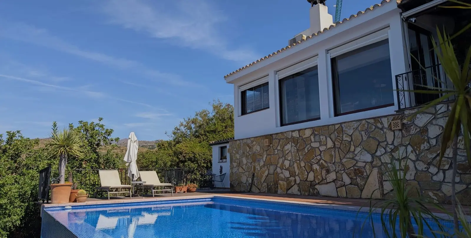 Venta de villa independiente en El Rosario 28