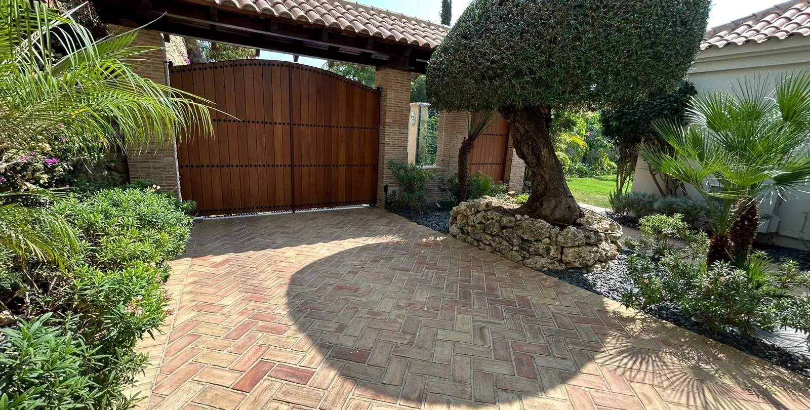 Venta de villa independiente en Estepona 35