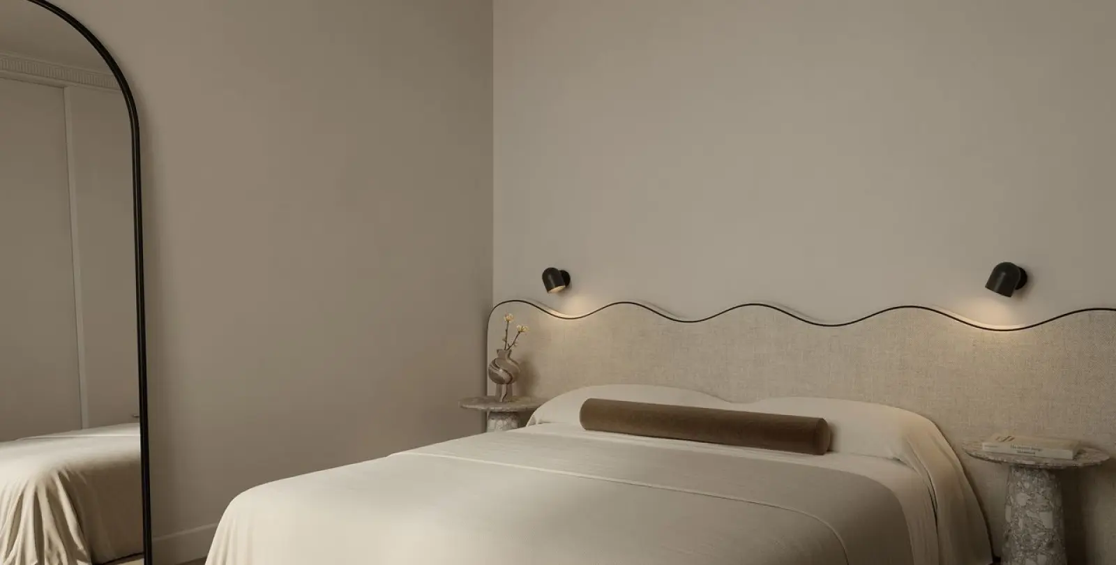 Venta de apartamento en planta media en New Golden Mile 81