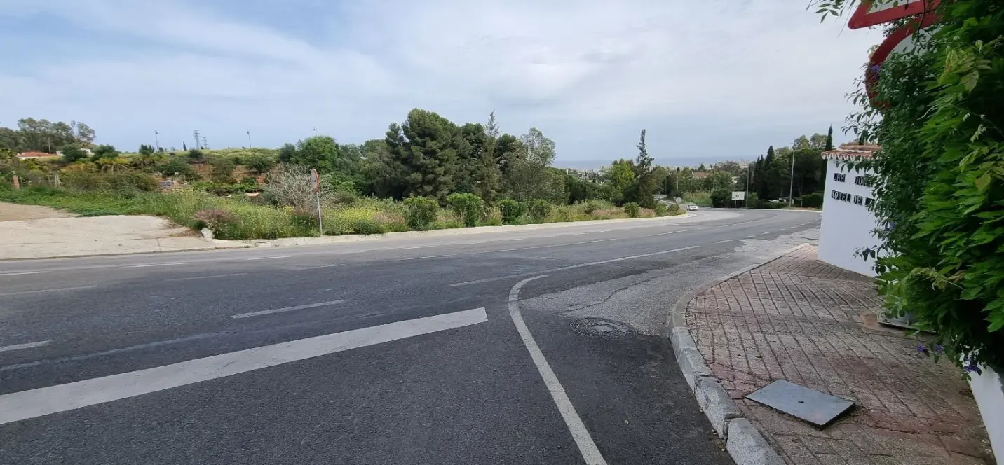 Venta de parcela residencial en Mijas 0