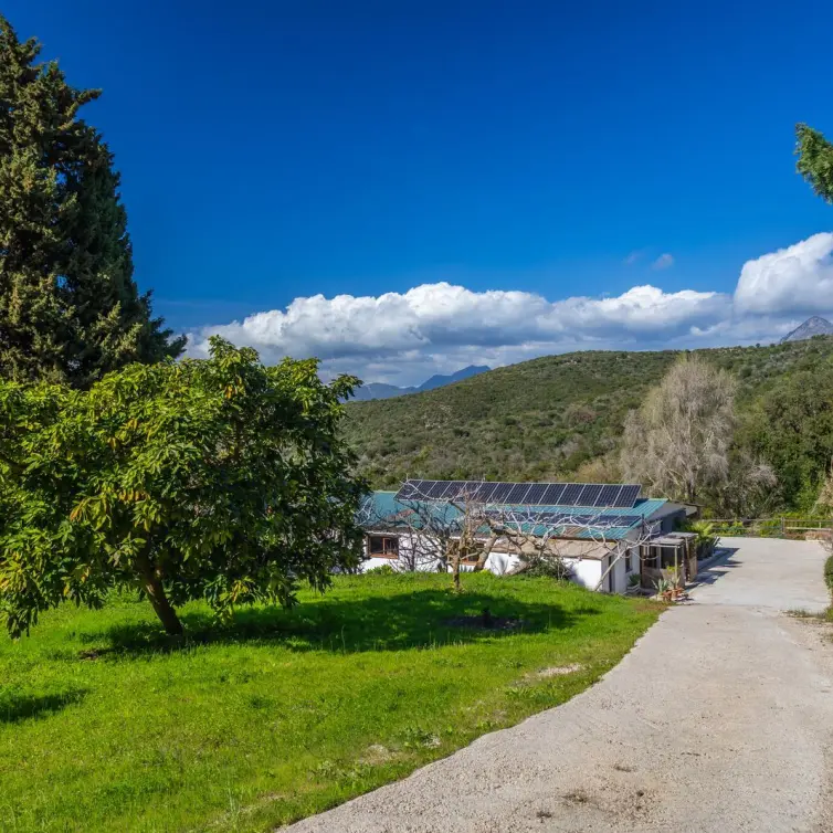 Venta de villa independiente en Casares
