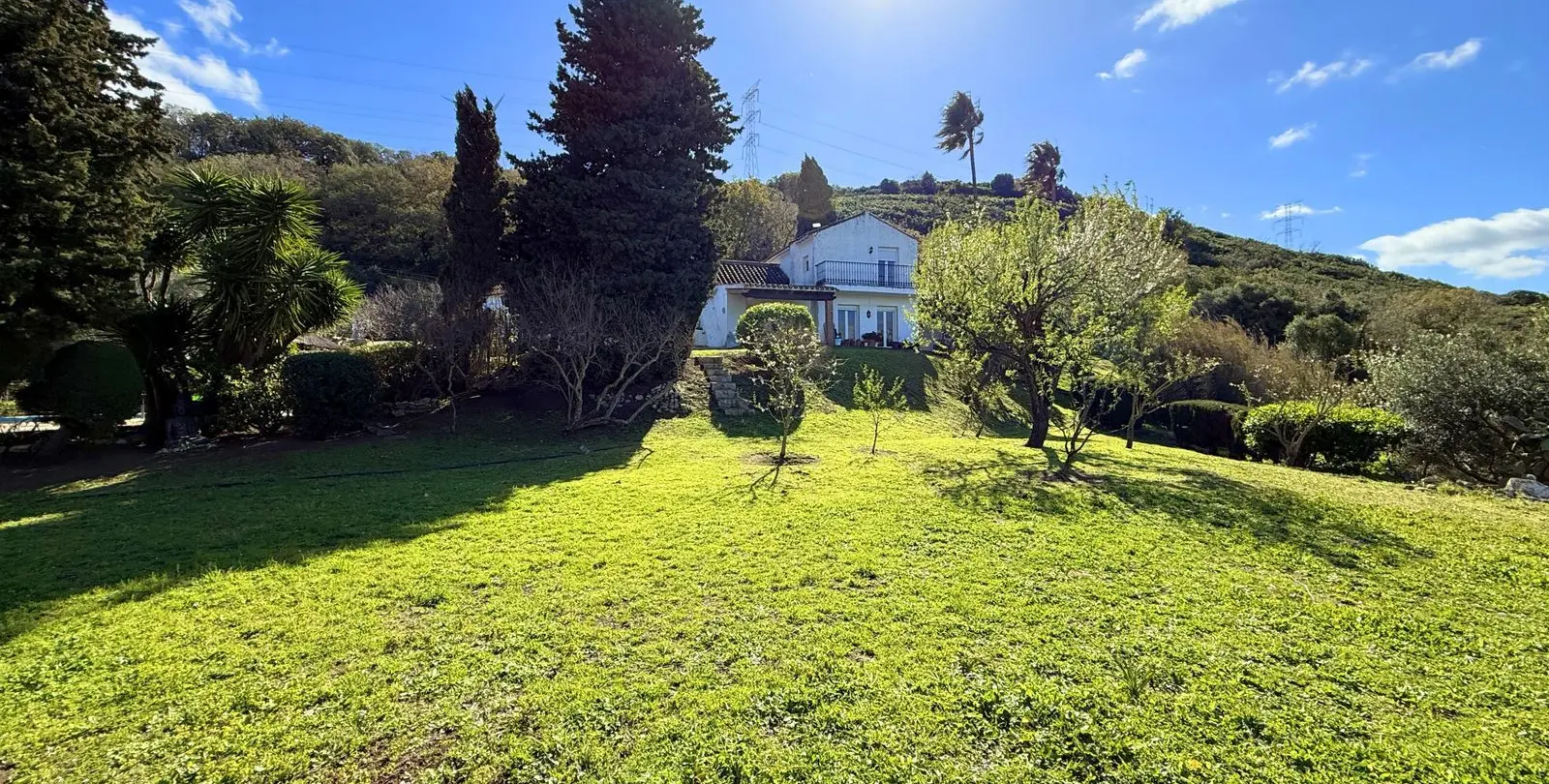 Venta de villa independiente en Casares 75
