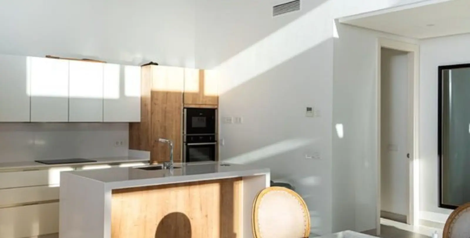 Venta de villa independiente en Atalaya 9