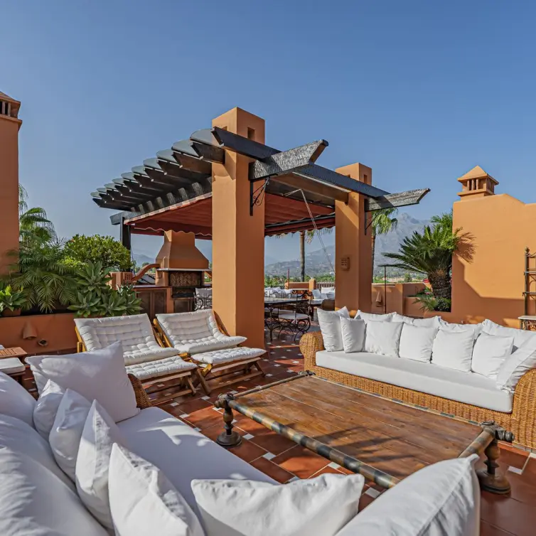 Venta de ático en Puerto Banús