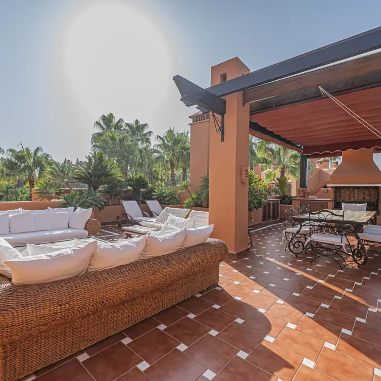 Venta de ático en Puerto Banús