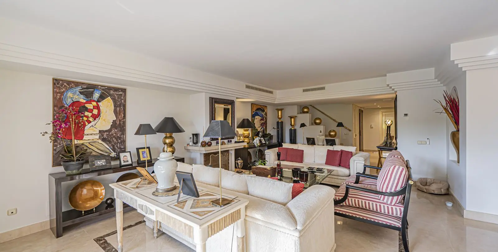 Venta de ático en Puerto Banús 22