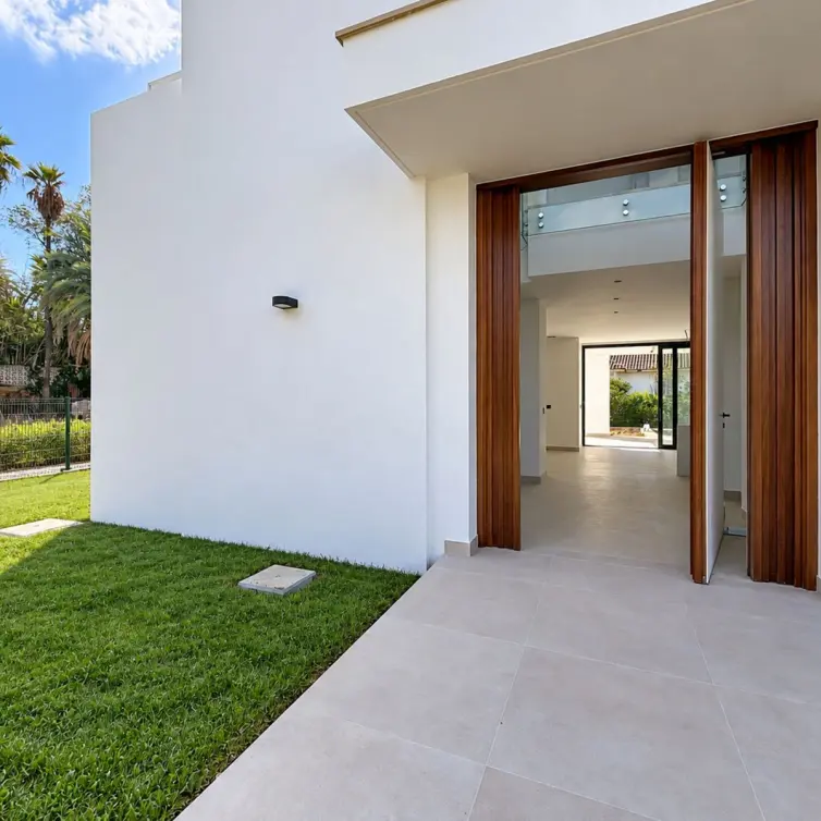 Venta de villa independiente en Nagüeles