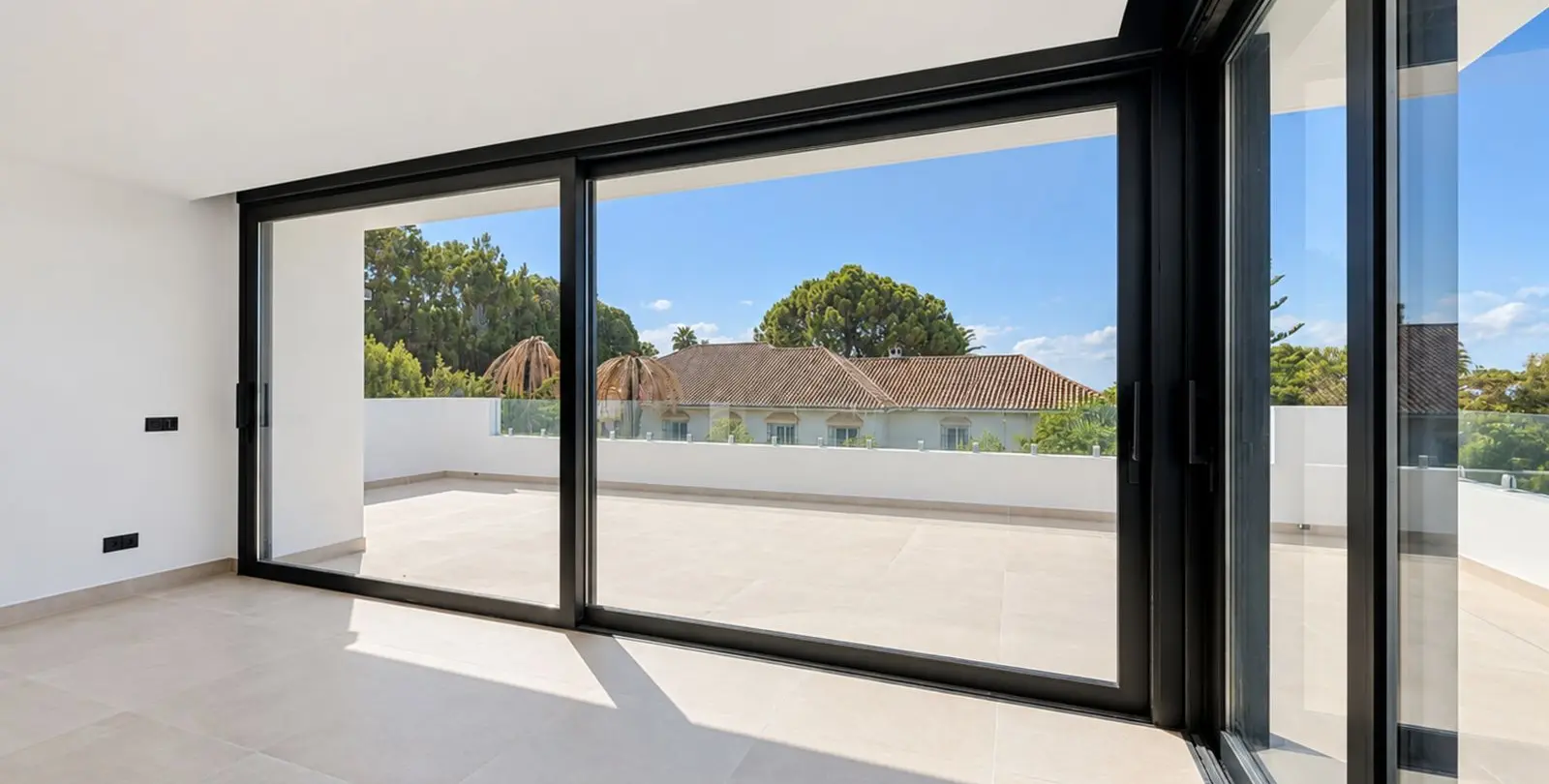 Venta de villa independiente en Nagüeles 18