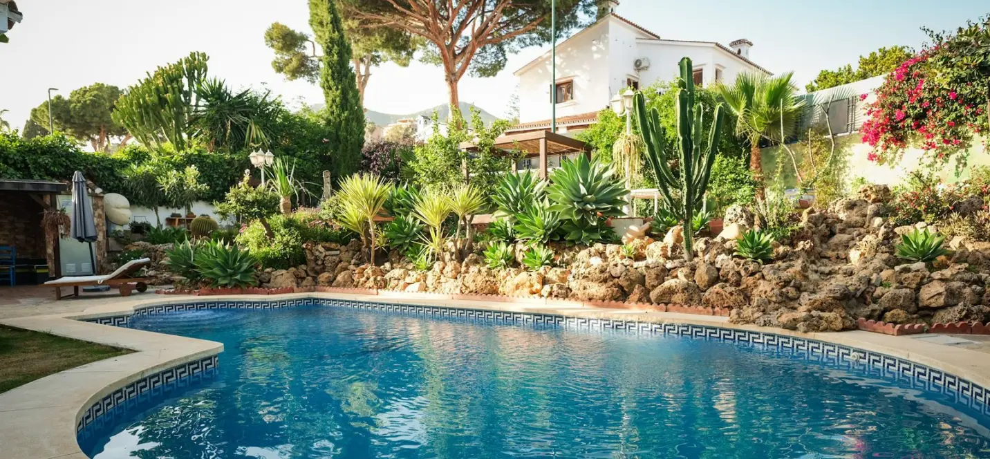 Venta de villa independiente en Málaga Este 4