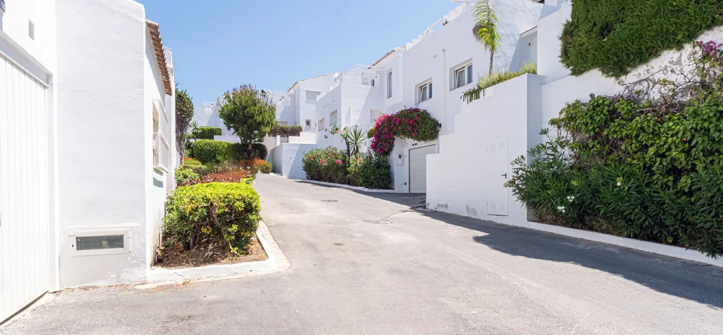 Alquiler a largo plazo de casa pareada en Atalaya 2
