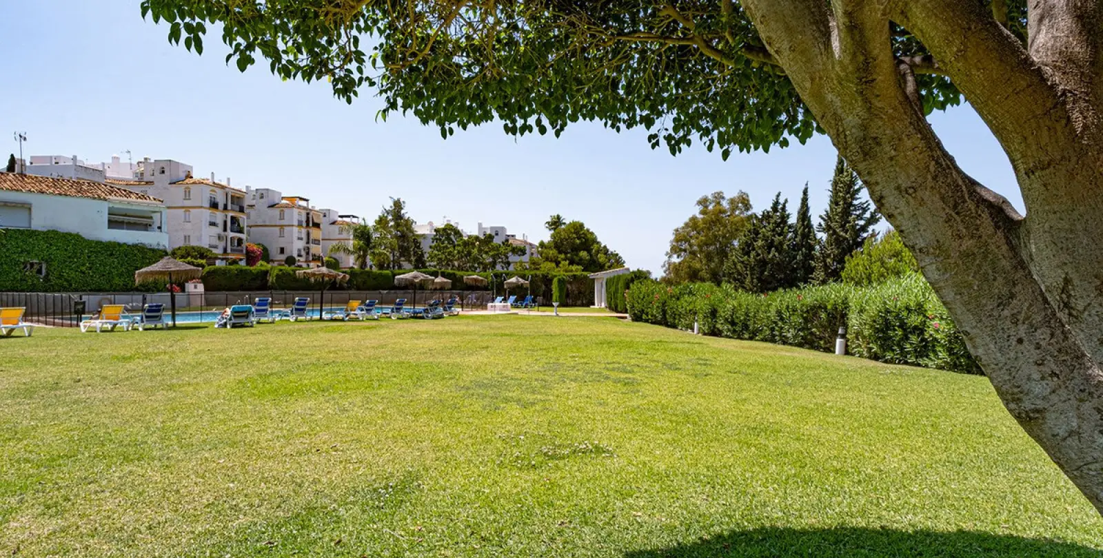 Alquiler a largo plazo de casa pareada en Atalaya 42