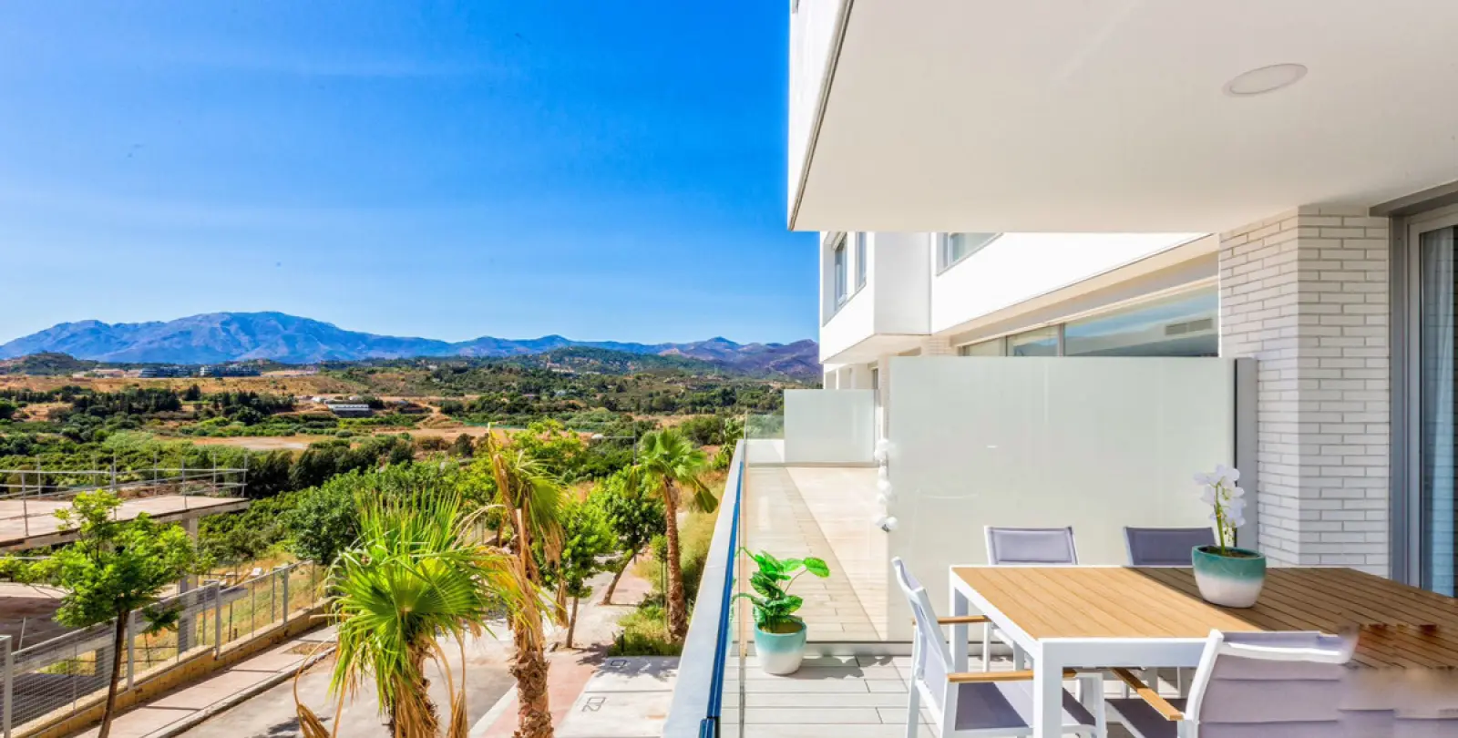 Long-term rent of townhouse in Cancelada 8