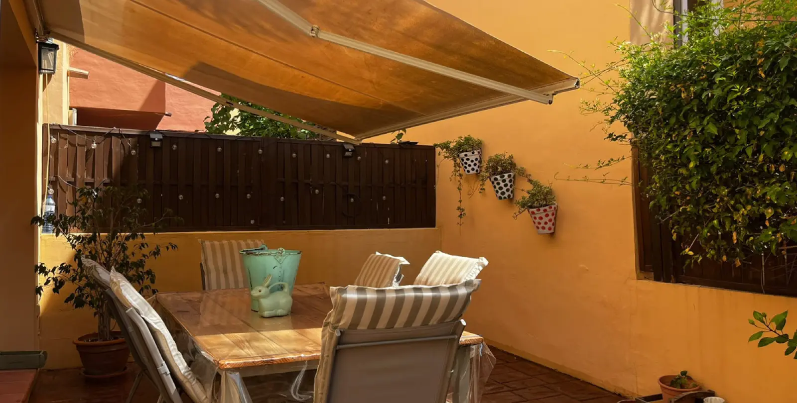 Long-term rent of townhouse in Nueva Andalucía 27