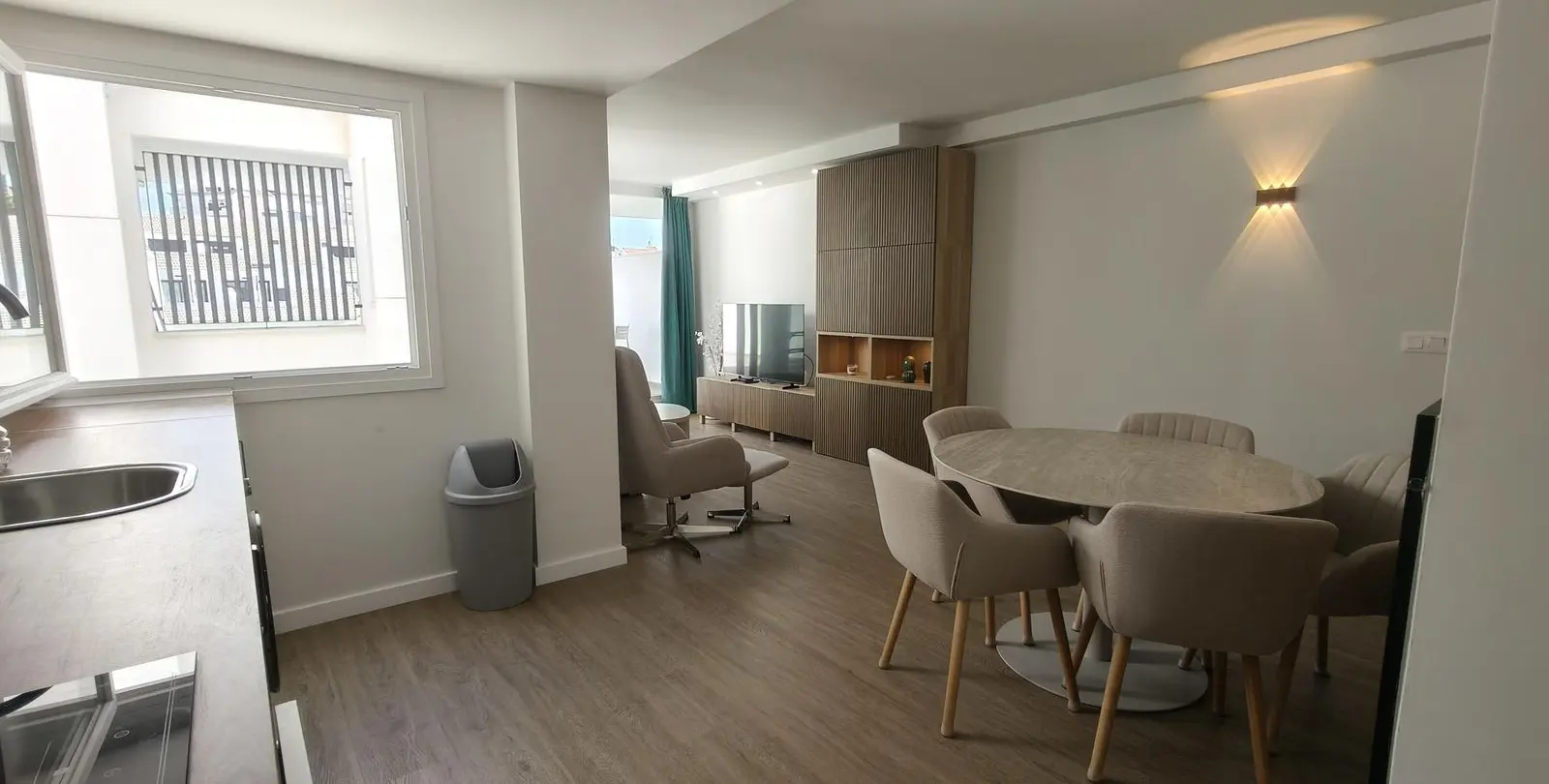 Продажа апартаментов на среднем этаже в Torreblanca 8