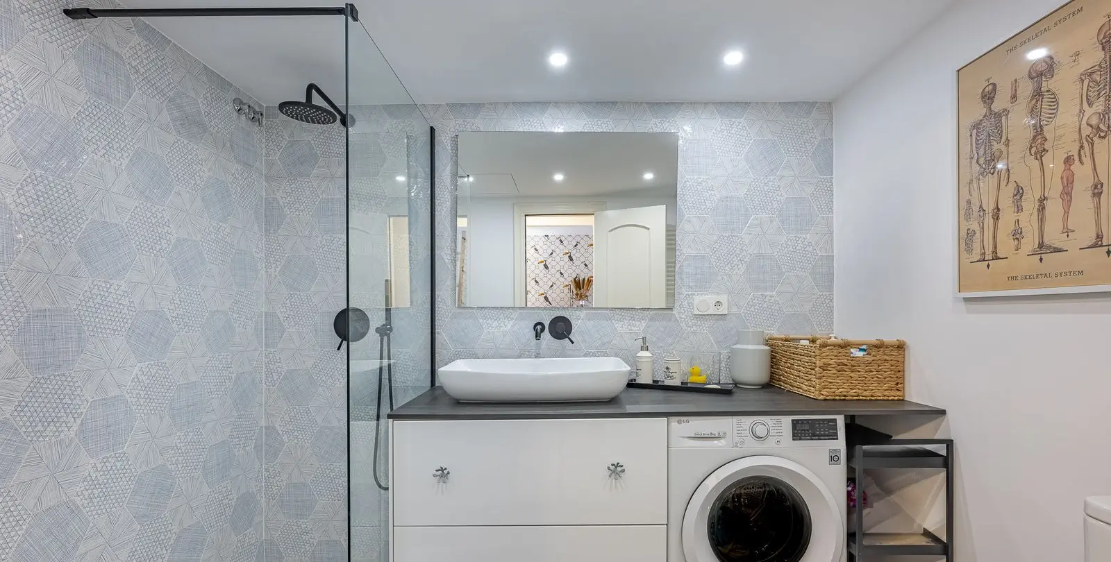 Sale of middle floor apartment in Guadalmina Alta 27