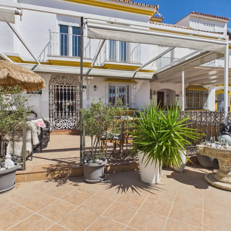 Venta de adosado en Estepona