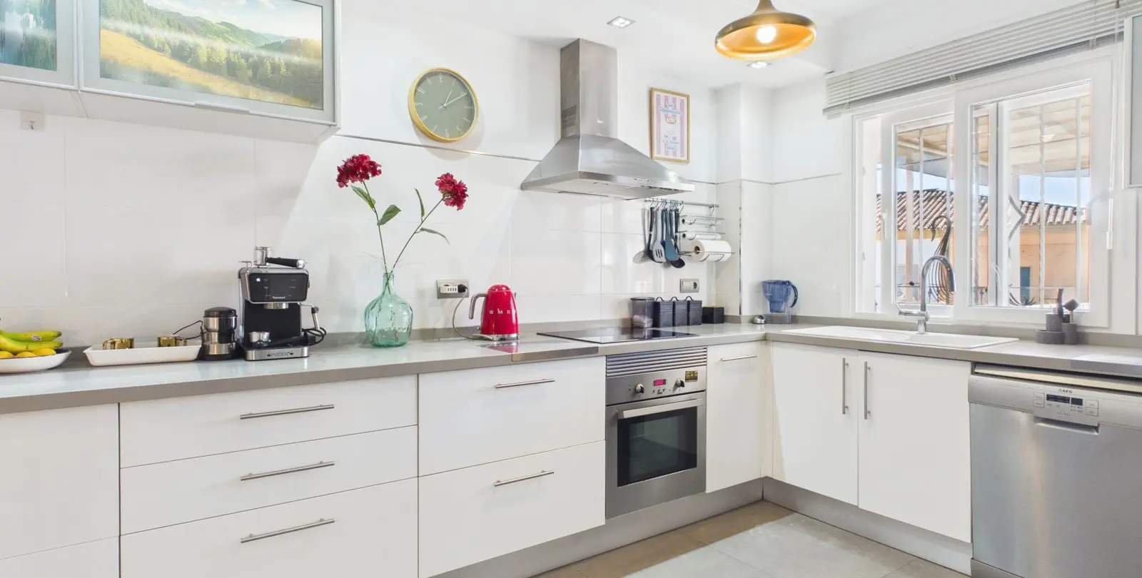 Sale of townhouse in Estepona 6