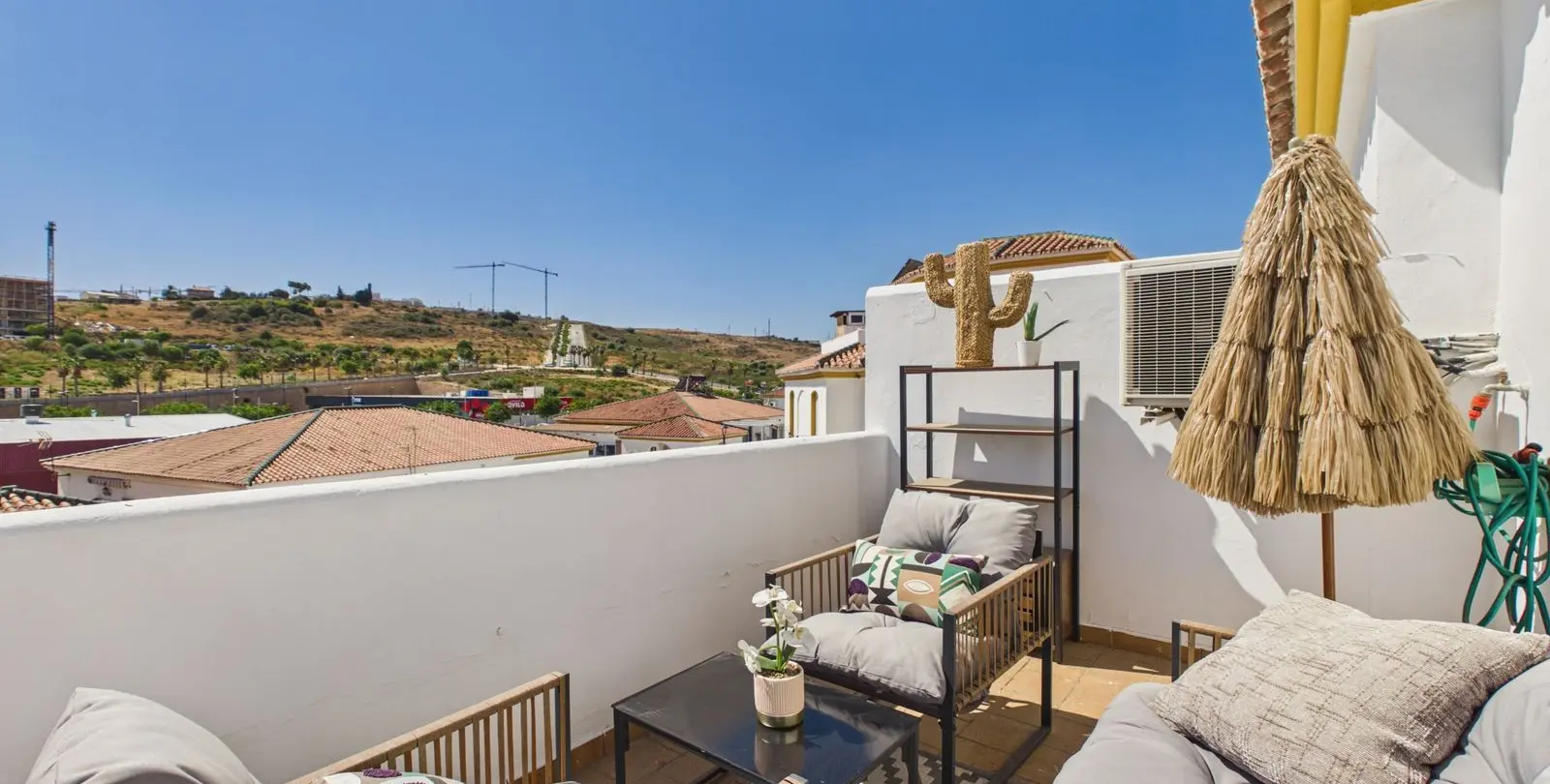 Sale of townhouse in Estepona 29
